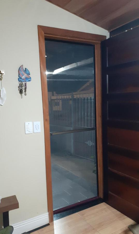 Linda Casa Rio Das Ostras, Ar Condicionado, Wifi, Churrasqueira E Garagem Экстерьер фото